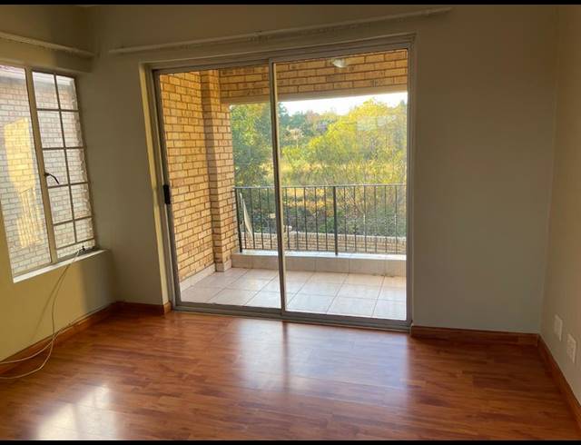 2 BEDROOM PROPERTY TO RENT IN VANDERBIJLPARK SW 5